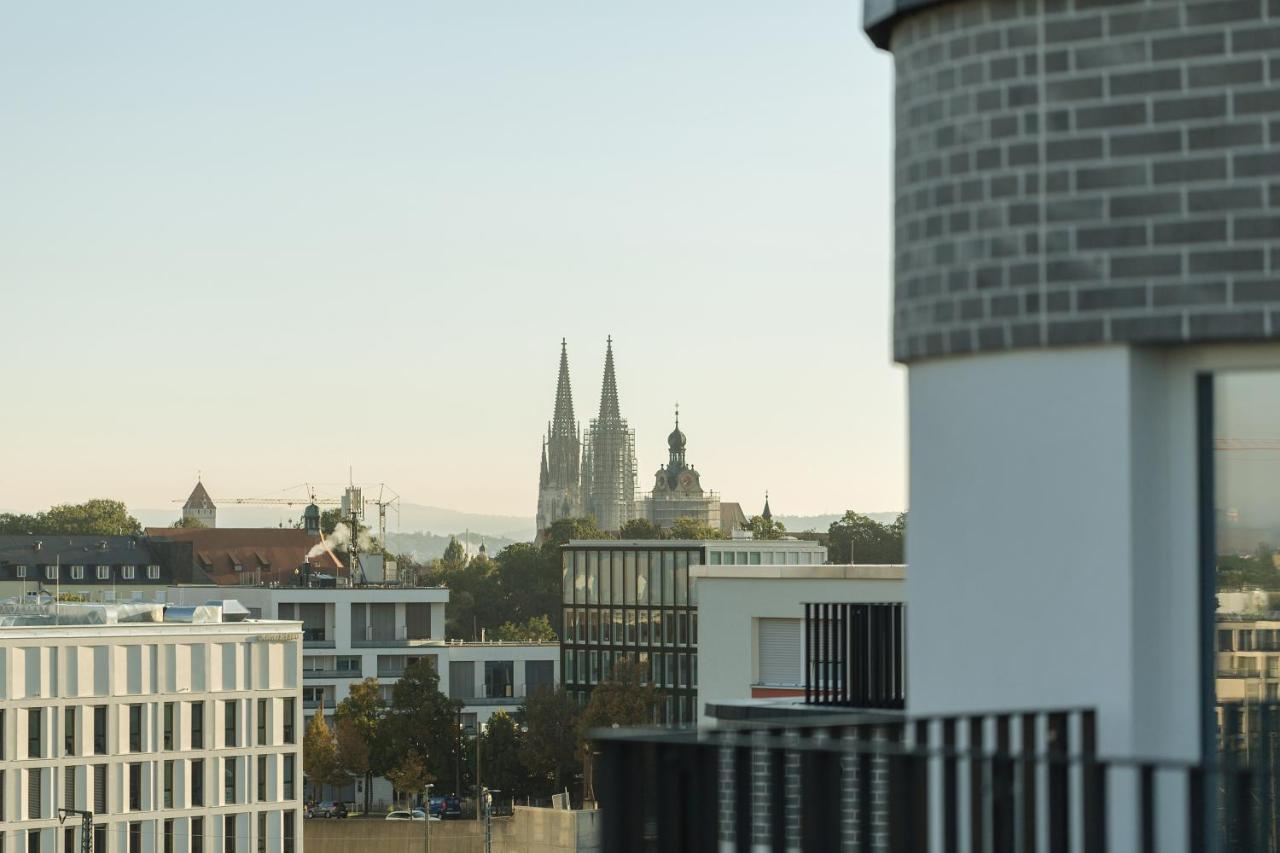 The Niu Sparrow Regensburg Exterior photo